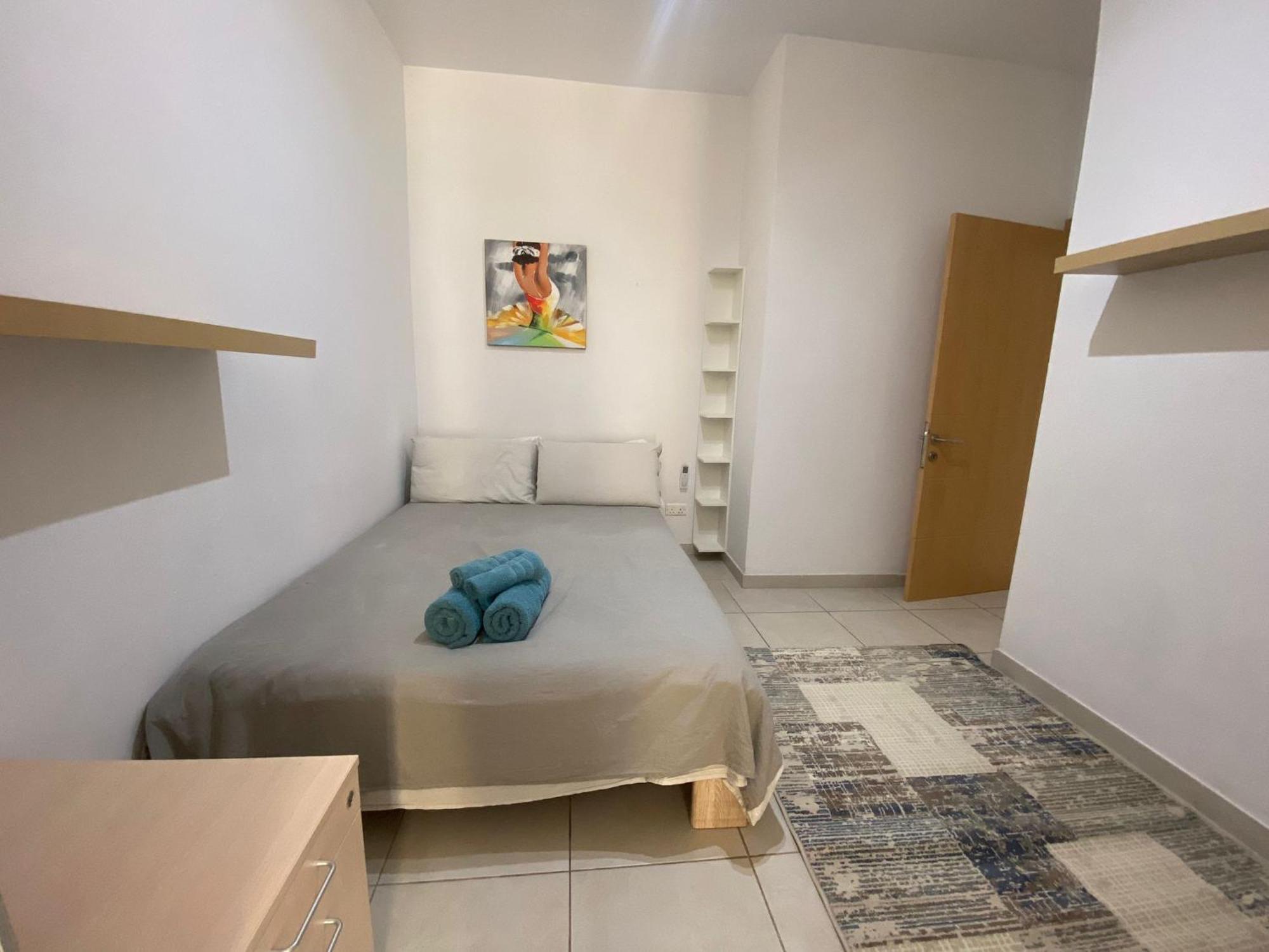 Sliema 2Bed With Backyard Apartment Bagian luar foto